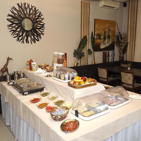 Hotel Garni Oasis 3*