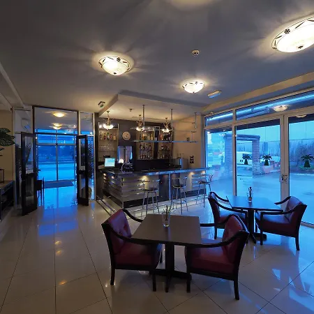 Garni Oasis 3* Belgrad