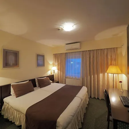 Garni Oasis Hotel 3*